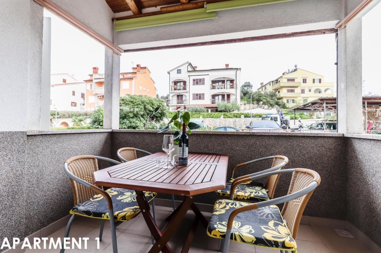 Maestral Apartments ヴルサル エクステリア 写真