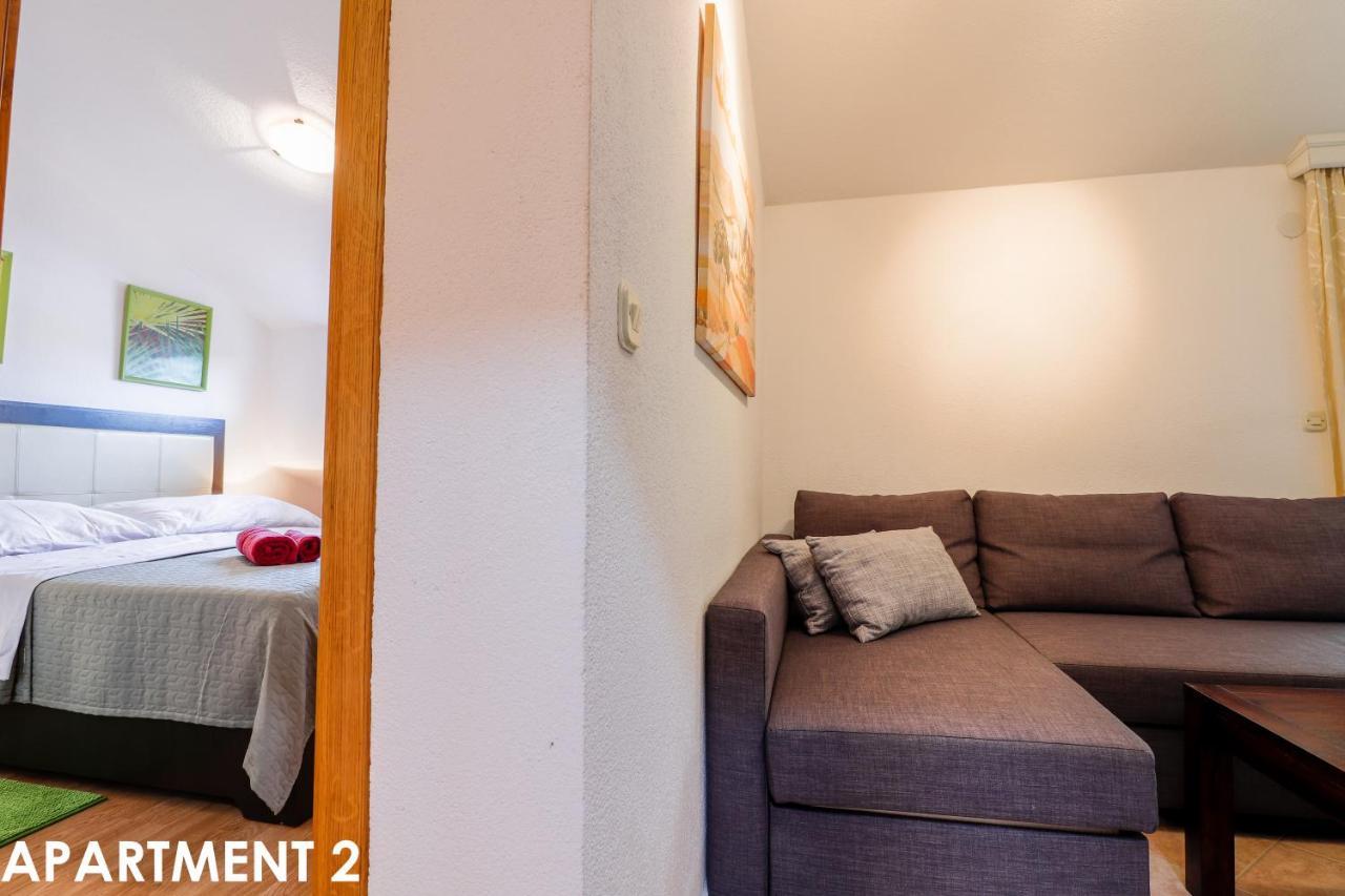 Maestral Apartments ヴルサル エクステリア 写真